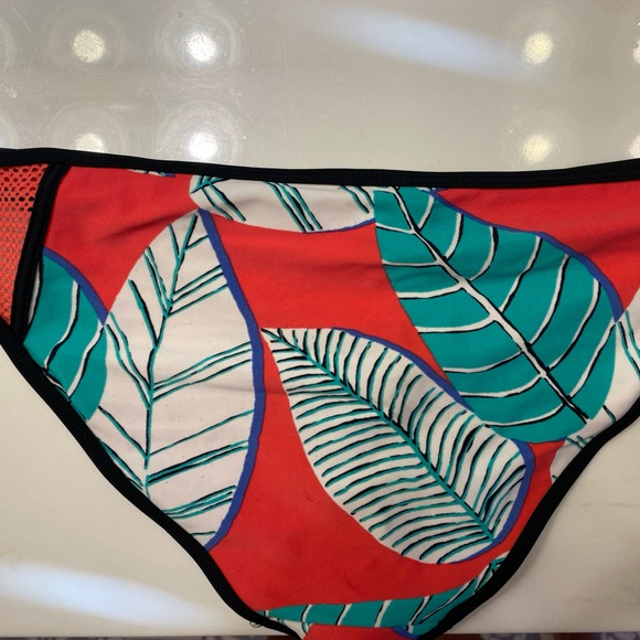 Bikini bottoms - Picture 3 of 3